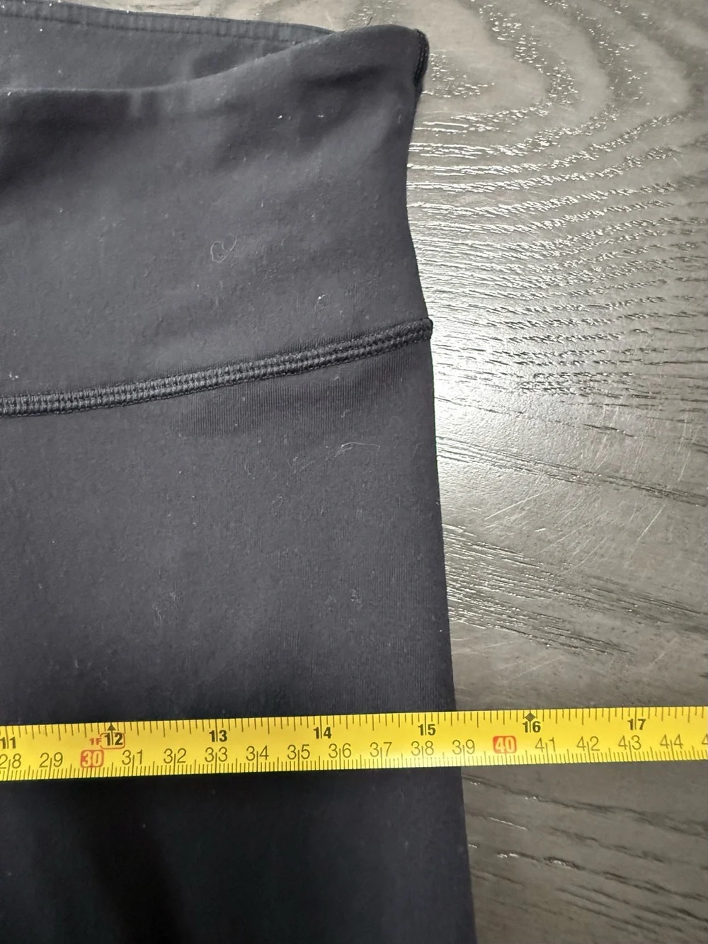 Lululemon Wunder Under Black Leggings Size 6 Mid Rise 28” Inseam
